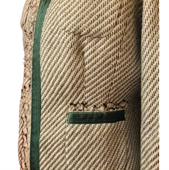 🧧Perfect NWT WD*NY Feather Trim Blazer🧊TRENDING - Picture 3 of 6